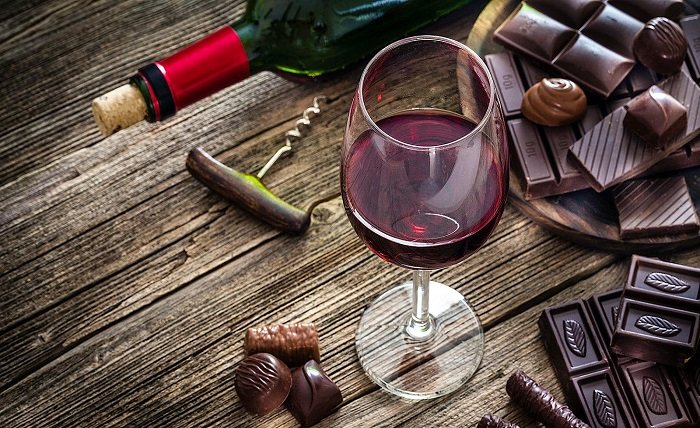 Good Pairing of Wine and Chocolate Truffles